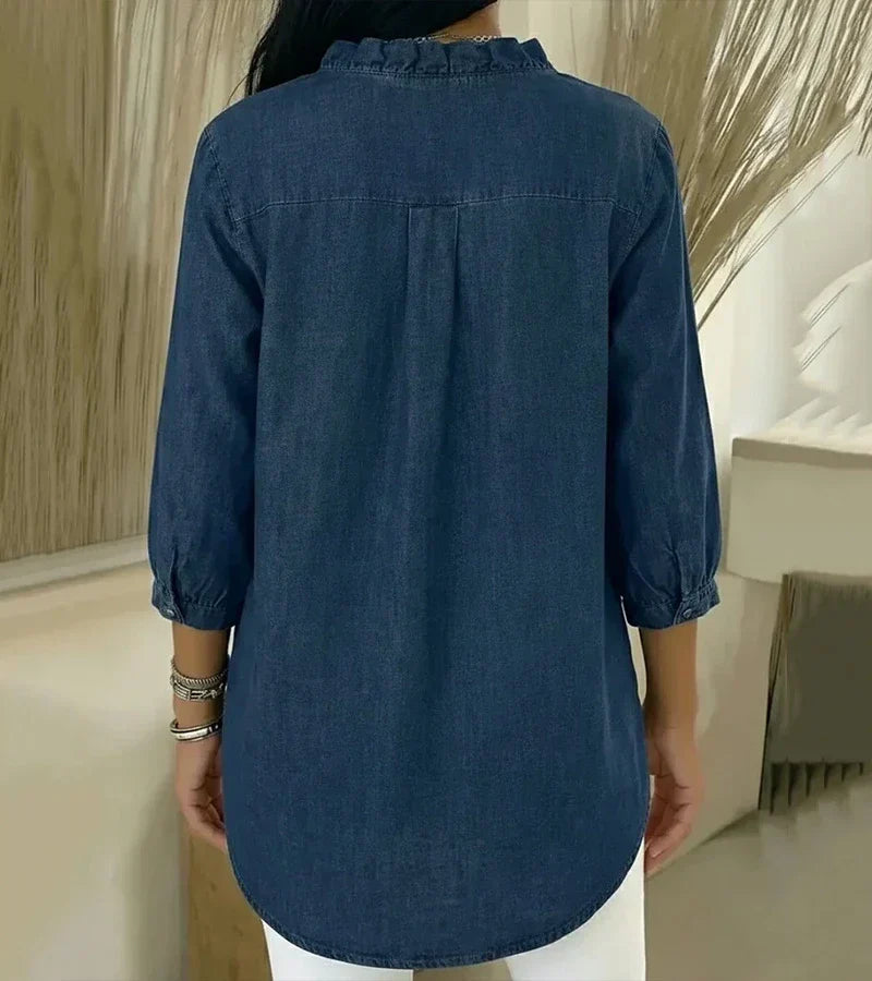 Clémence™ — Blouse fluide col V volanté